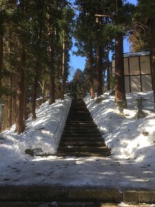 熊野大社の大階段（冬）