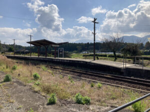 内牧駅の外観