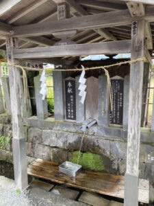 阿蘇神社の神の泉