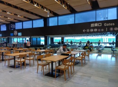 阿蘇熊本空港の出発ロビー