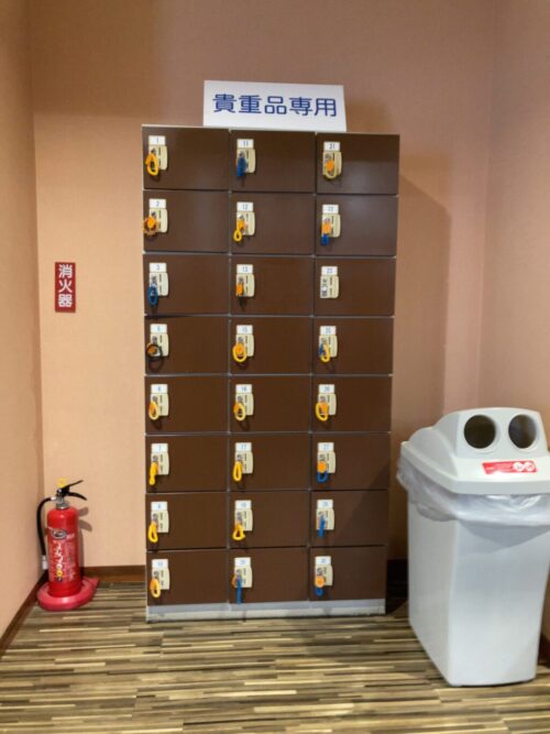 百年の湯の貴重品ロッカー