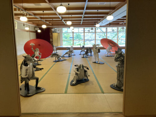 和多屋別荘の館内
