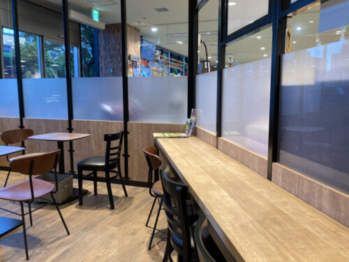 Aコープキラメキテラス店のイートインスペース