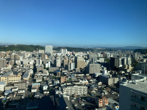 シェラトン鹿児島のクラブルーム（桜島じゃないシティービューの方）の景色