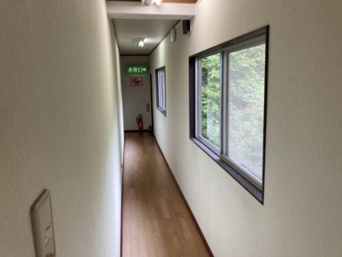 割烹旅館みはる荘の館内