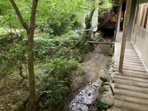 割烹旅館みはる荘の檜風呂