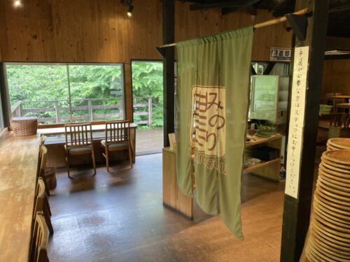 バイキング農（みのり）のビュッフェ風景