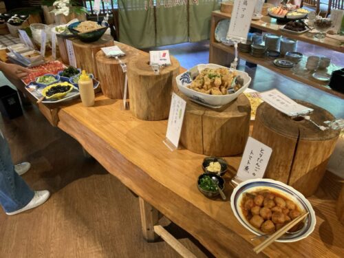 バイキング農（みのり）のビュッフェ風景