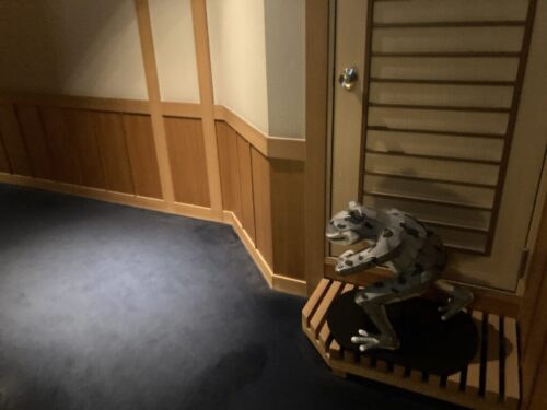 和多屋別荘の大浴場へ向かう廊下