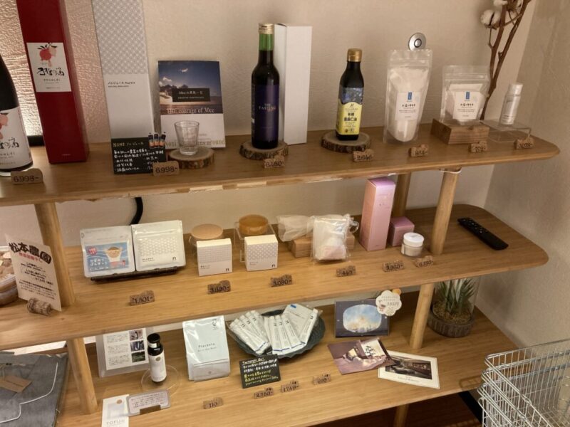 ホテルグレートモーニング（GREAT MORNING）のフロント横にある売店ショップ