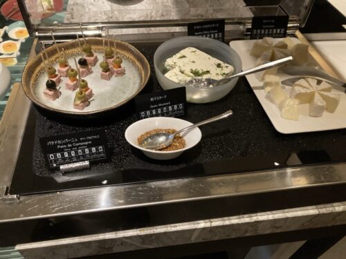長崎マリオットホテルのクラブラウンジの軽食