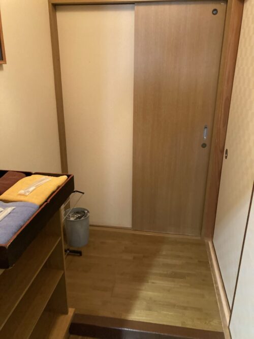湯ノ本温泉　旅館千石荘の部屋の玄関