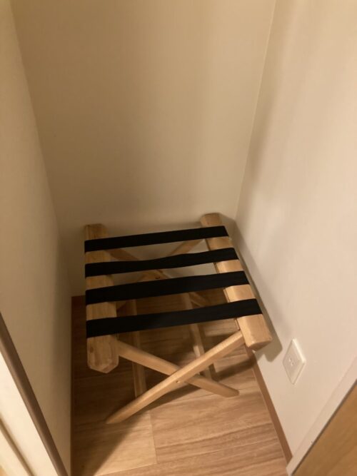 フェアフィールド・バイ・マリオット札幌の部屋の荷物置き