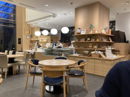 フェアフィールド・バイ・マリオット札幌のカフェFIKAの内観