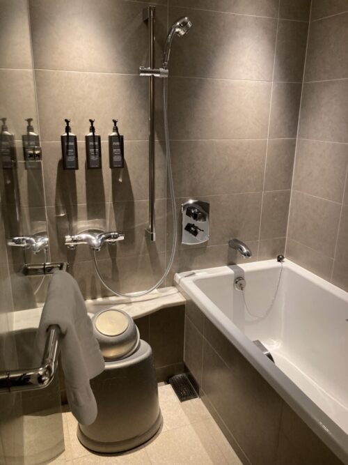 シェラトン都ホテル東京のバスルーム