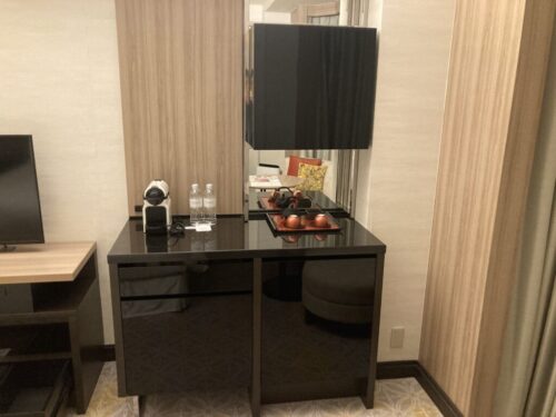 シェラトン都ホテル東京の部屋のミニバー