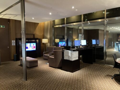 シェラトン都ホテル東京のフロントロビー