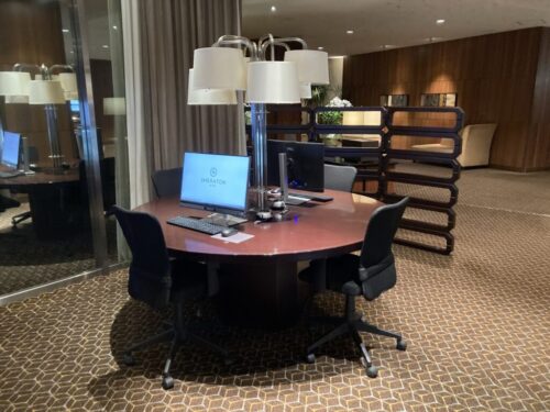 シェラトン都ホテル東京のフロントロビー