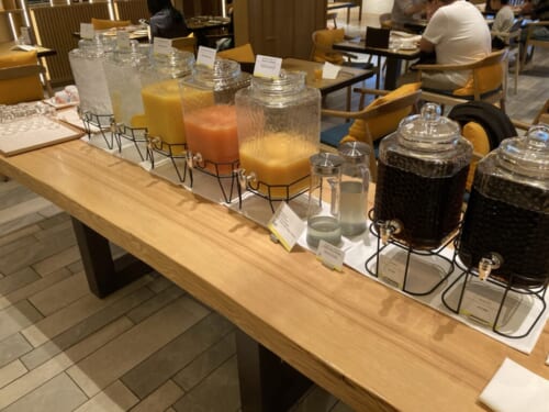 ウェスティンホテル新横浜のパシフィック・テーブル（朝食モーニング）のドリンク